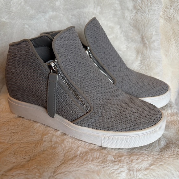 Steve Madden Shoes - Steve Madden| Women's Camden Knit Wedge Sneakers | Size 7